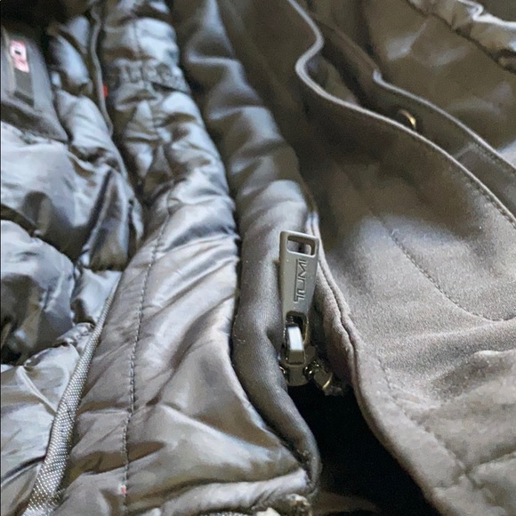 Tumi coat - Picture 16 of 16